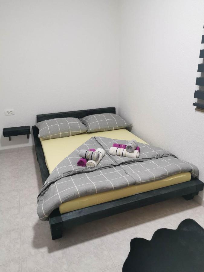Guesthouse Nadia سينج المظهر الخارجي الصورة