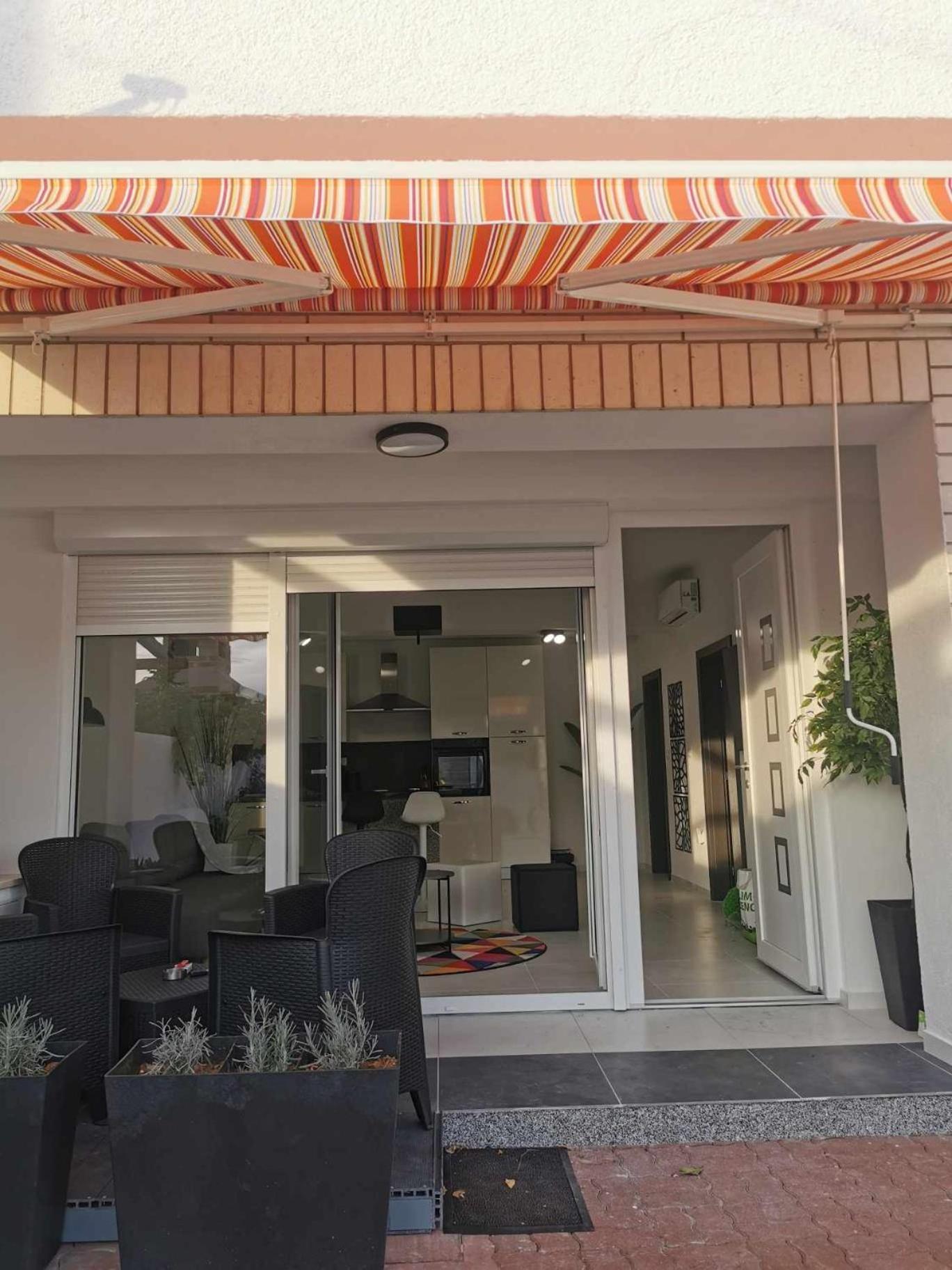 Guesthouse Nadia سينج المظهر الخارجي الصورة